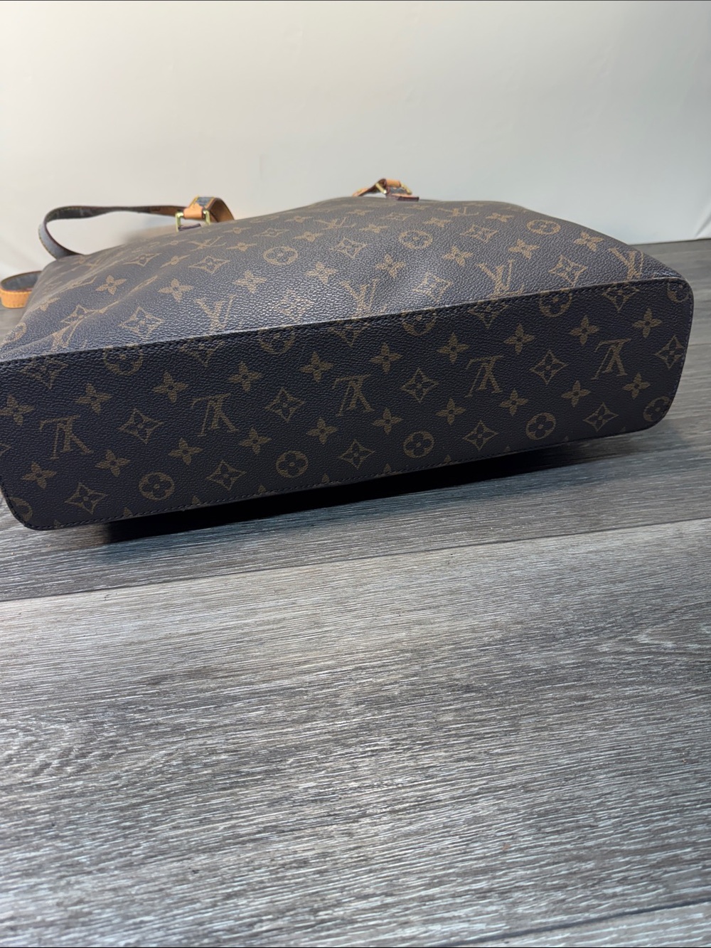 Louis Vuitton Monogram Canvas Tote in Brown with Tan Straps - Picture 7 of 12